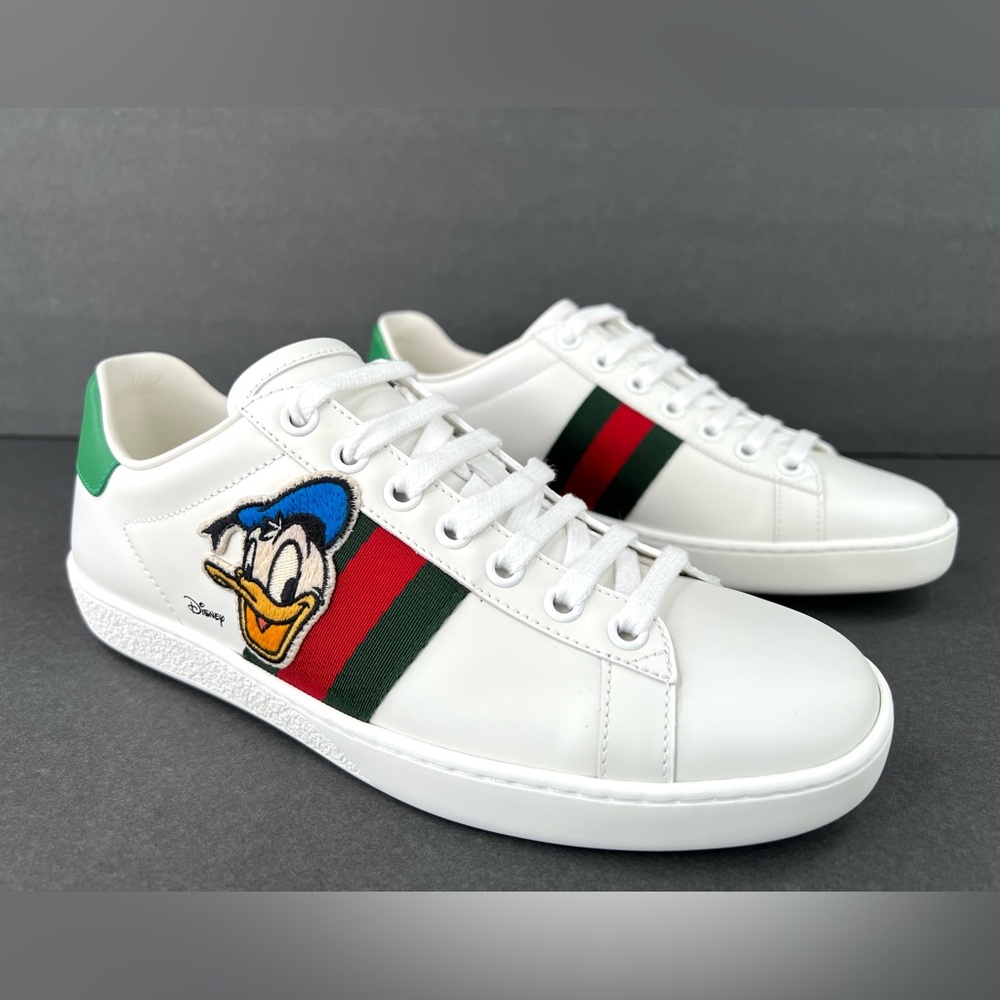 Gucci White Sneakers with Green and Red Stripes